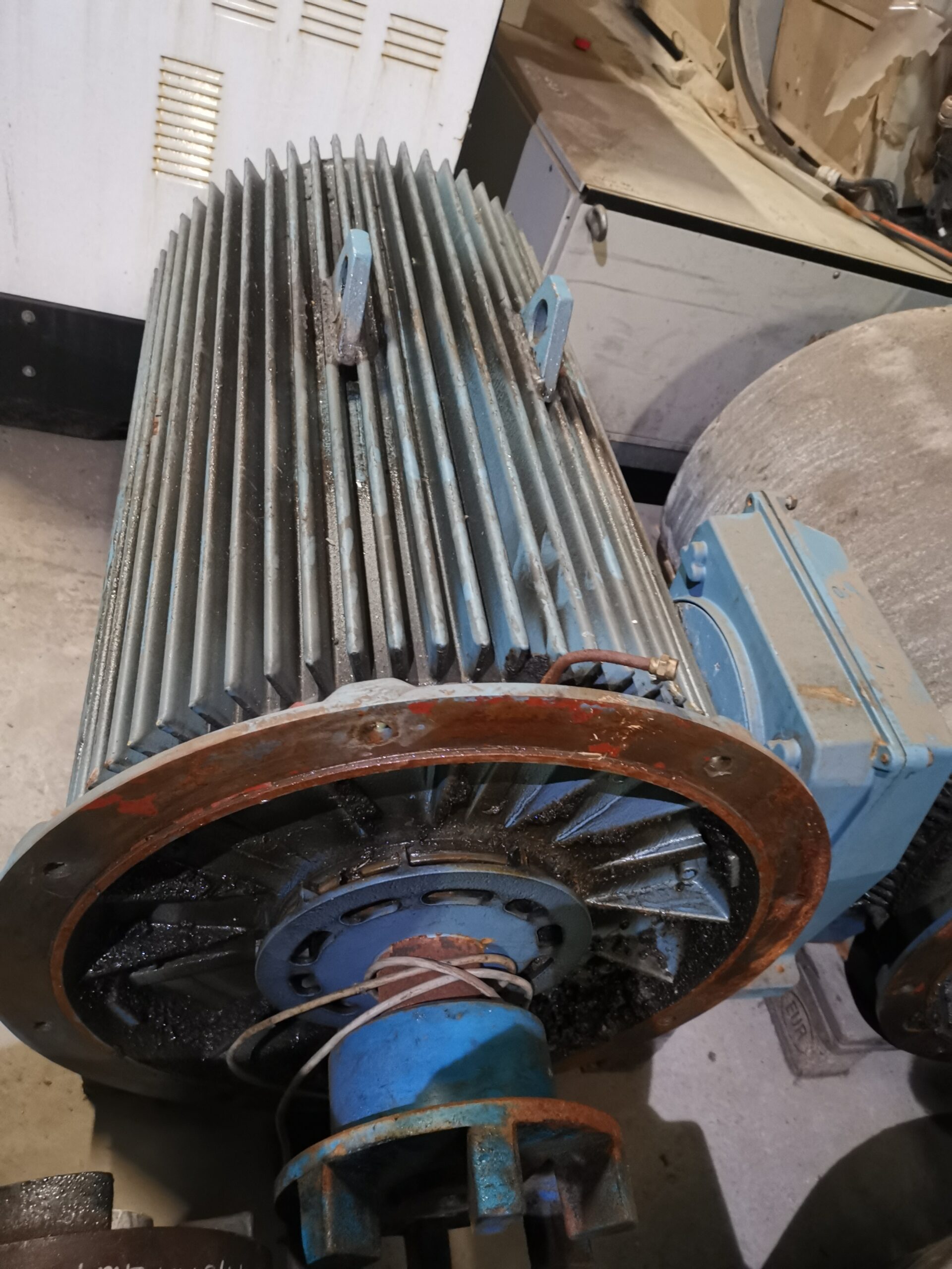 Generator ABB, 500 kw, 3 x 690 V, rpm 1500