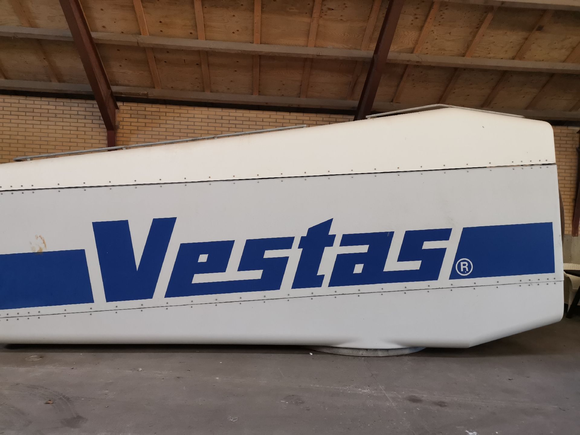 Vestas V44 nacelle with Valmet gear, with out generator
